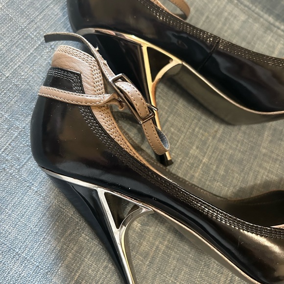 Gianfranco FERRE’ Mary Jane stilettos - Picture 3 of 5